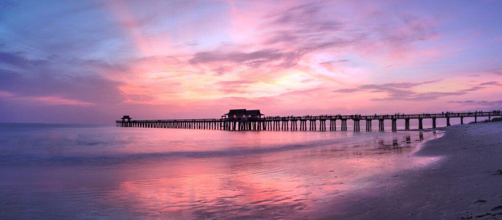 Floride Naples Pier coucher de soleil