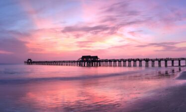 Floride Naples Pier coucher de soleil