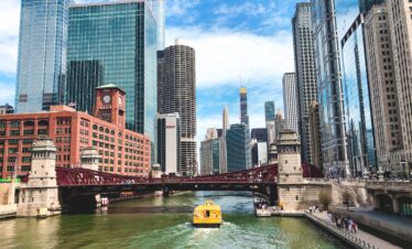 Chicago River